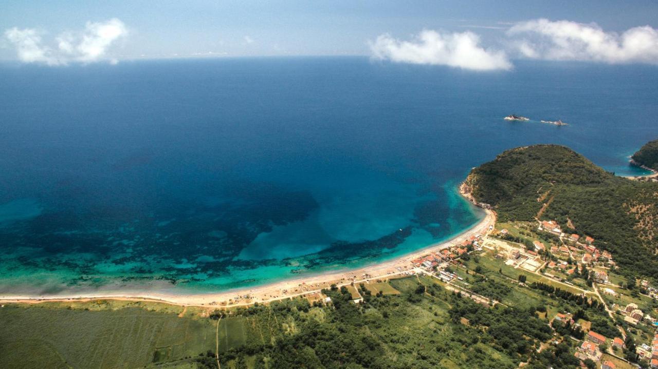 Sea * Petrovac